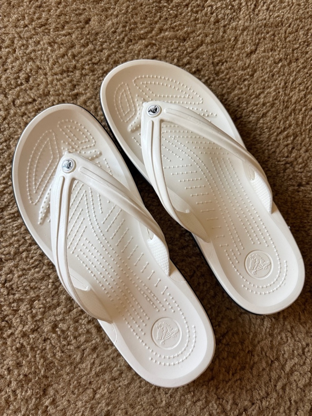 CROCS White Flip Flop Sandals